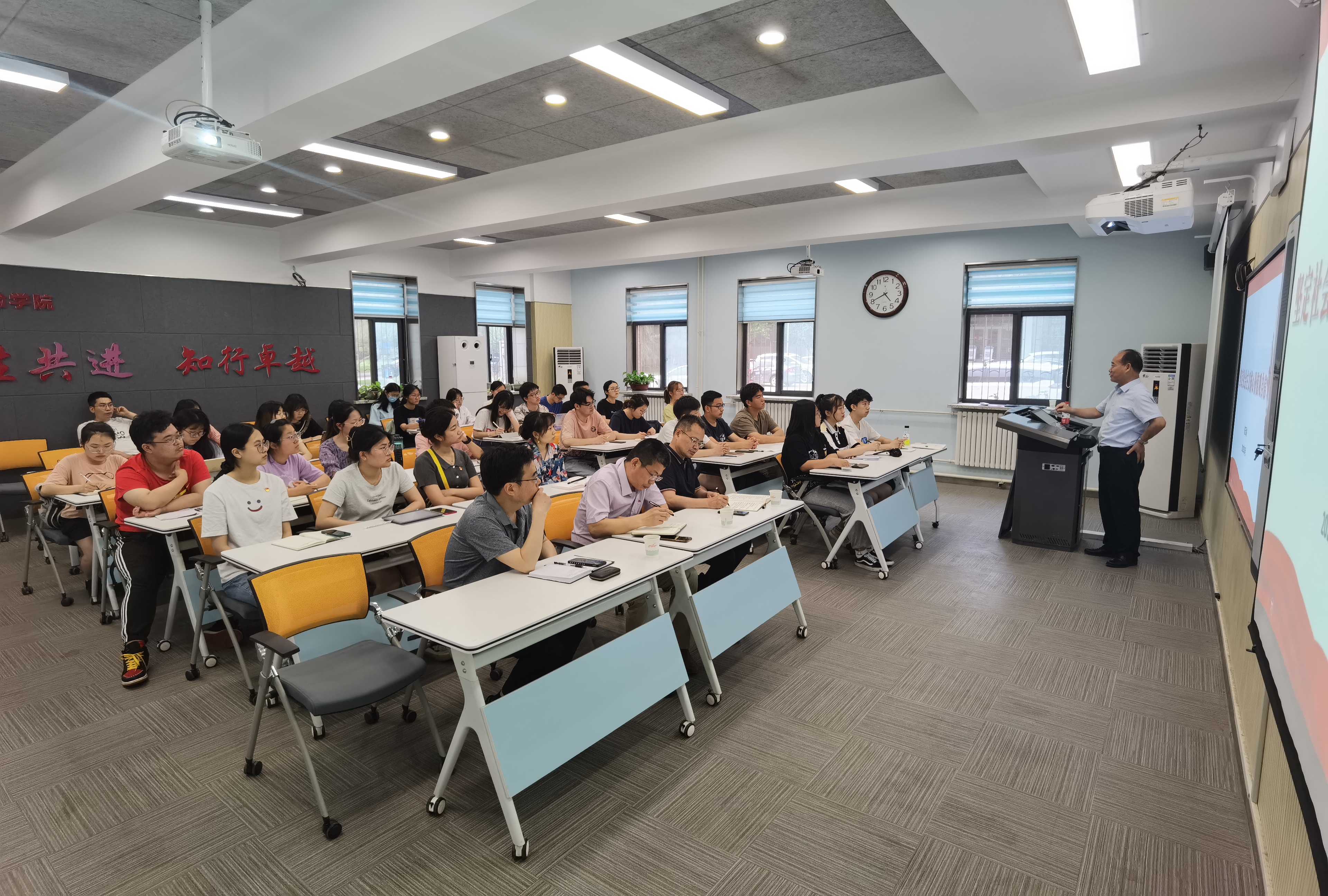 0590b27e7a9f422aa44c10ab8058f549.jpg 0590b27e7a9f422aa44c10ab8058f549.jpg